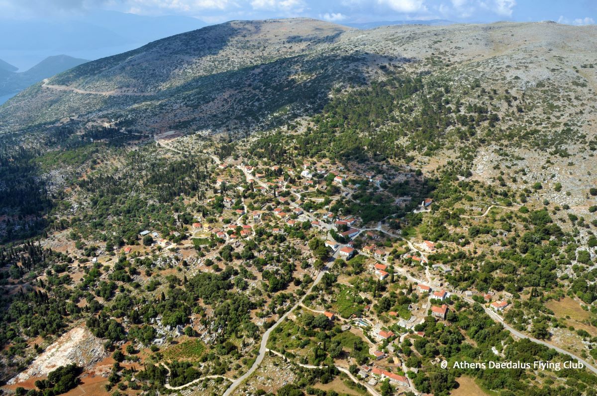 Mount Niriton © Athens Daedalus Flying Club