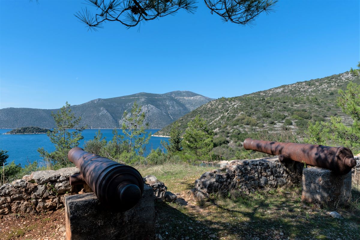 Fortress of Loutsa Vathy